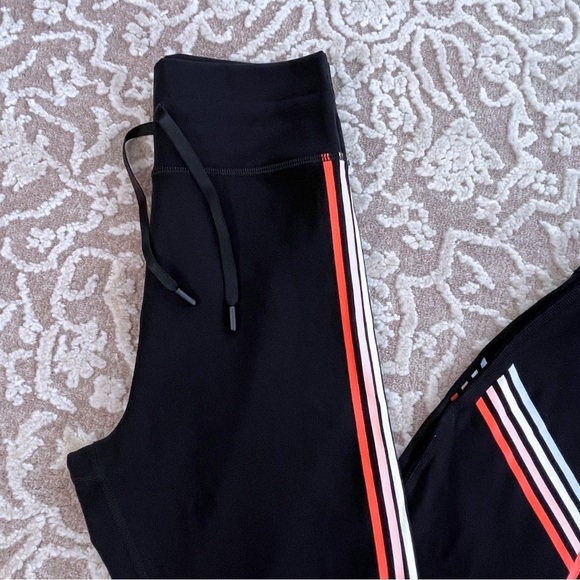 Sarah Day X Wildfox Active Rally Leggings - Picture 6 of 13